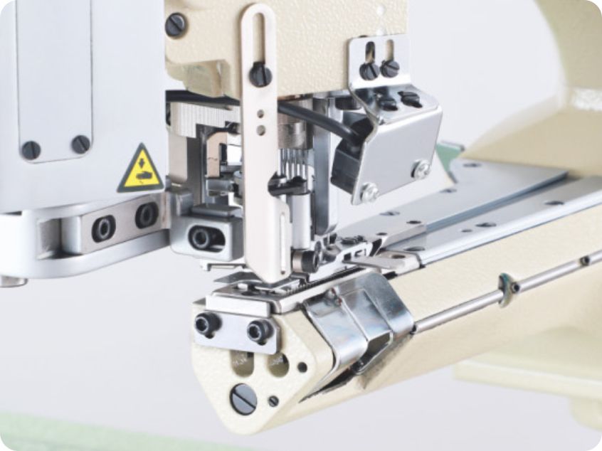 Newly improved thread trimming mechanism, which is safe and prevents hand injury.